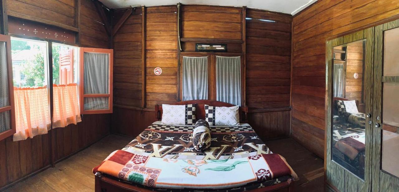 Koto Hilalang Homestay Bukittinggi Esterno foto